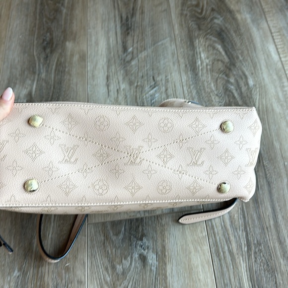 LV look a like Bella tote mahina - Picture 7 of 8